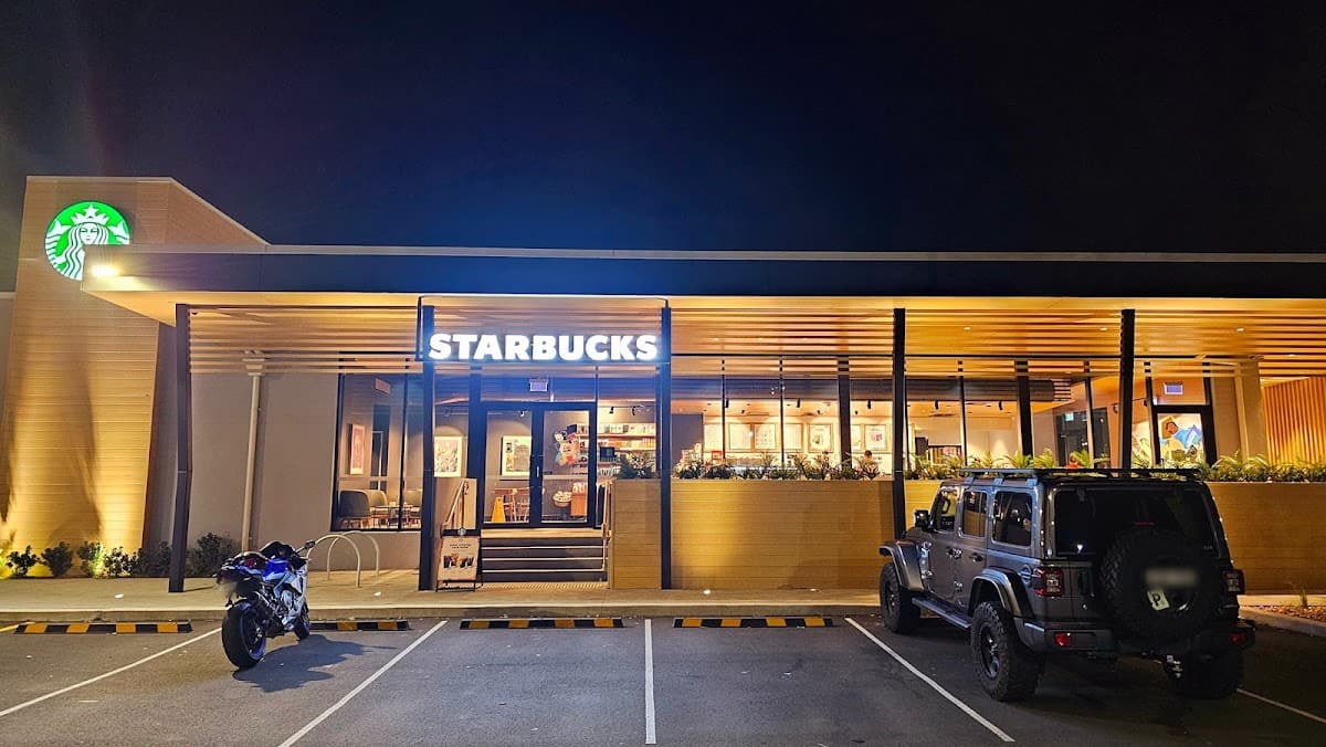 Starbucks Warrawong