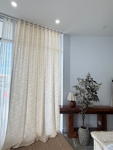 Lumi window furnishings