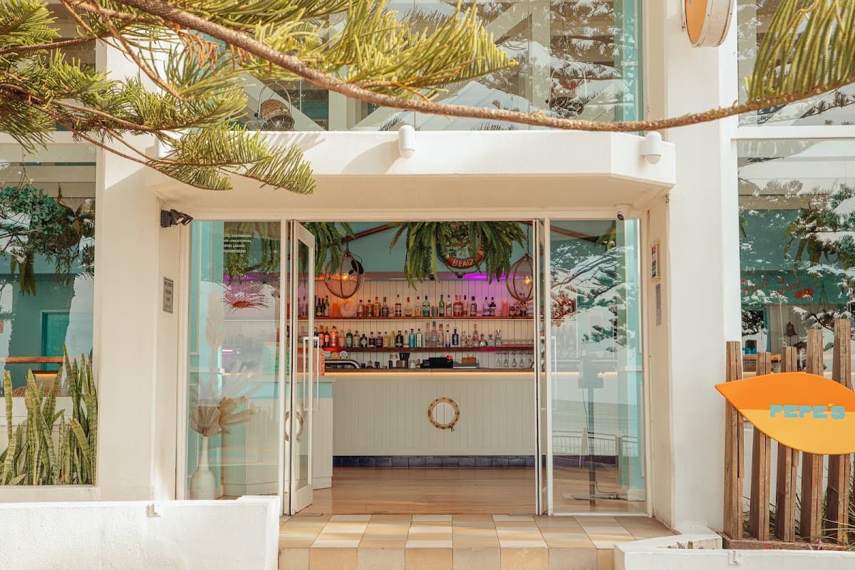 Pepe's On The Beach