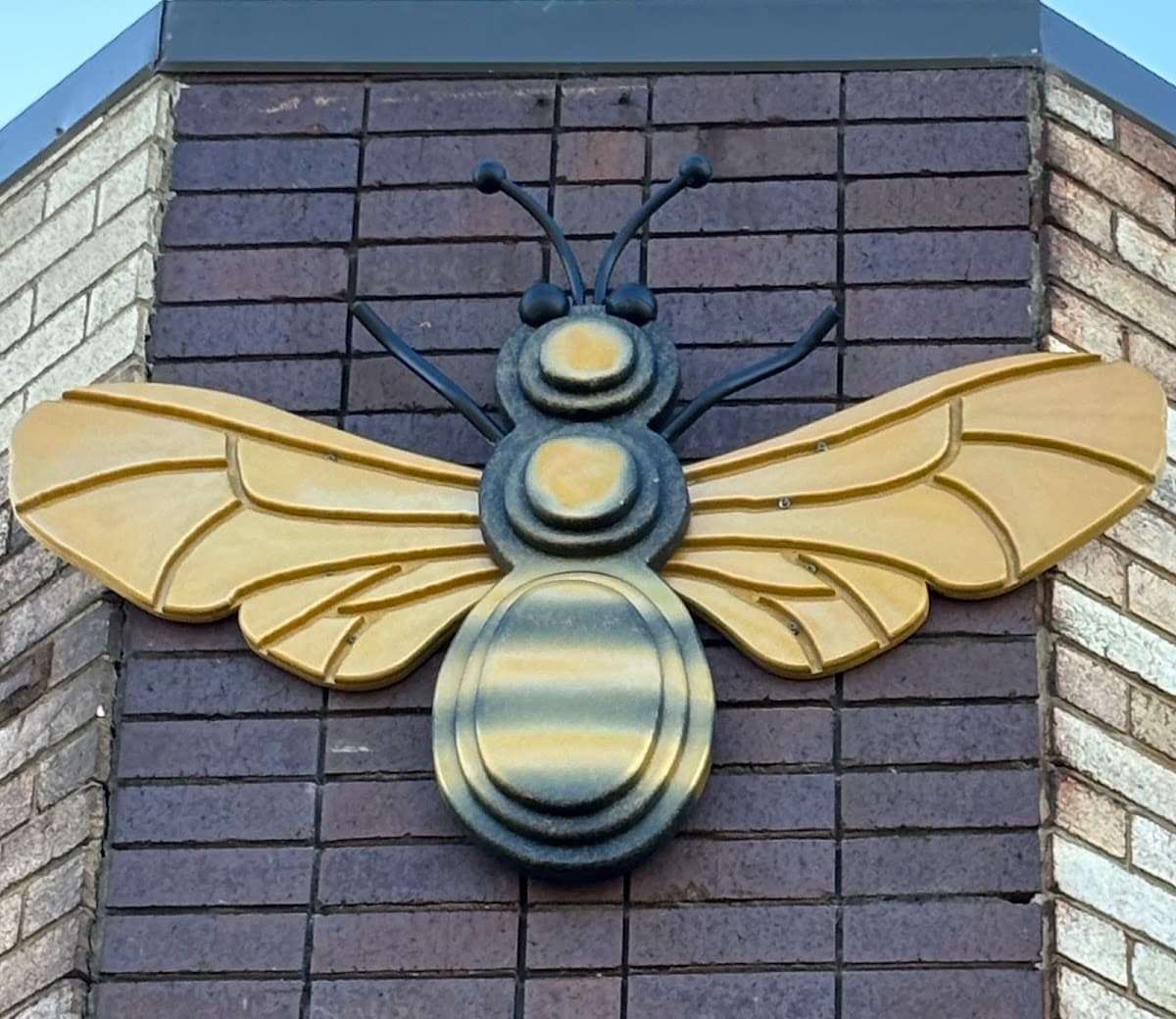 Honey Bee Cafe photo 4
