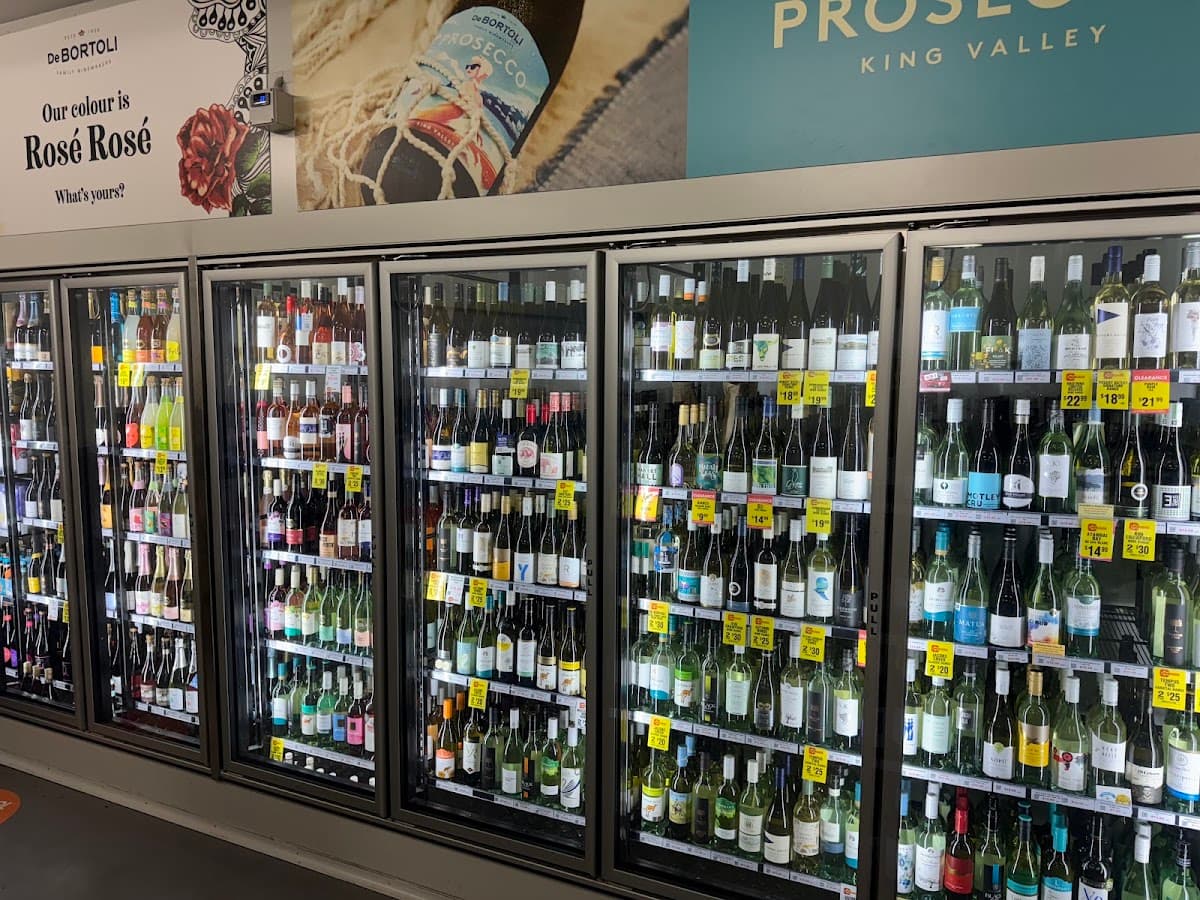 Charlies Liquor Barn Warilla photo 4