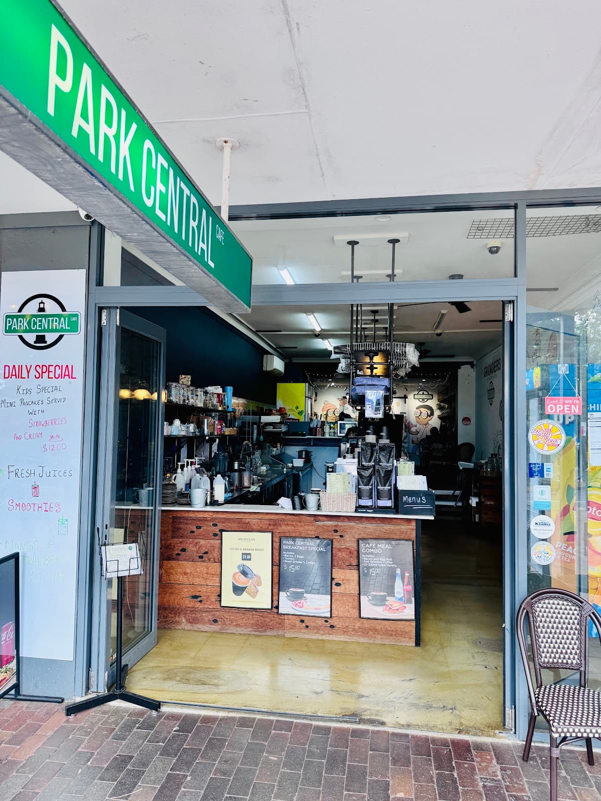 Park Central Cafe & restaurant