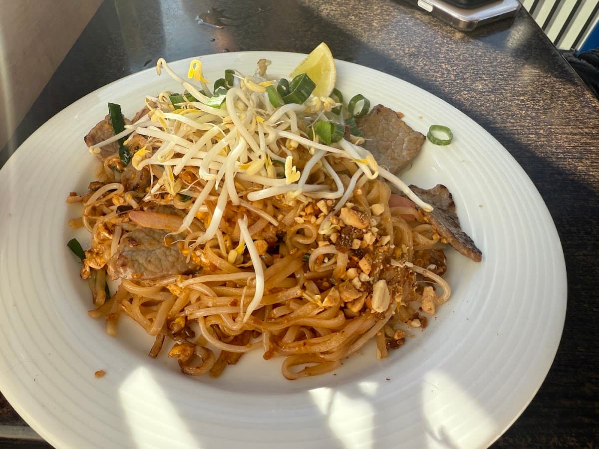 Stanny Temptations Thai Cafe & Restaurant photo 4