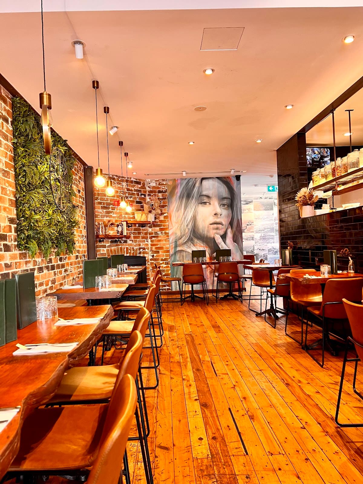 The Fitz Cafe & Bar photo 3