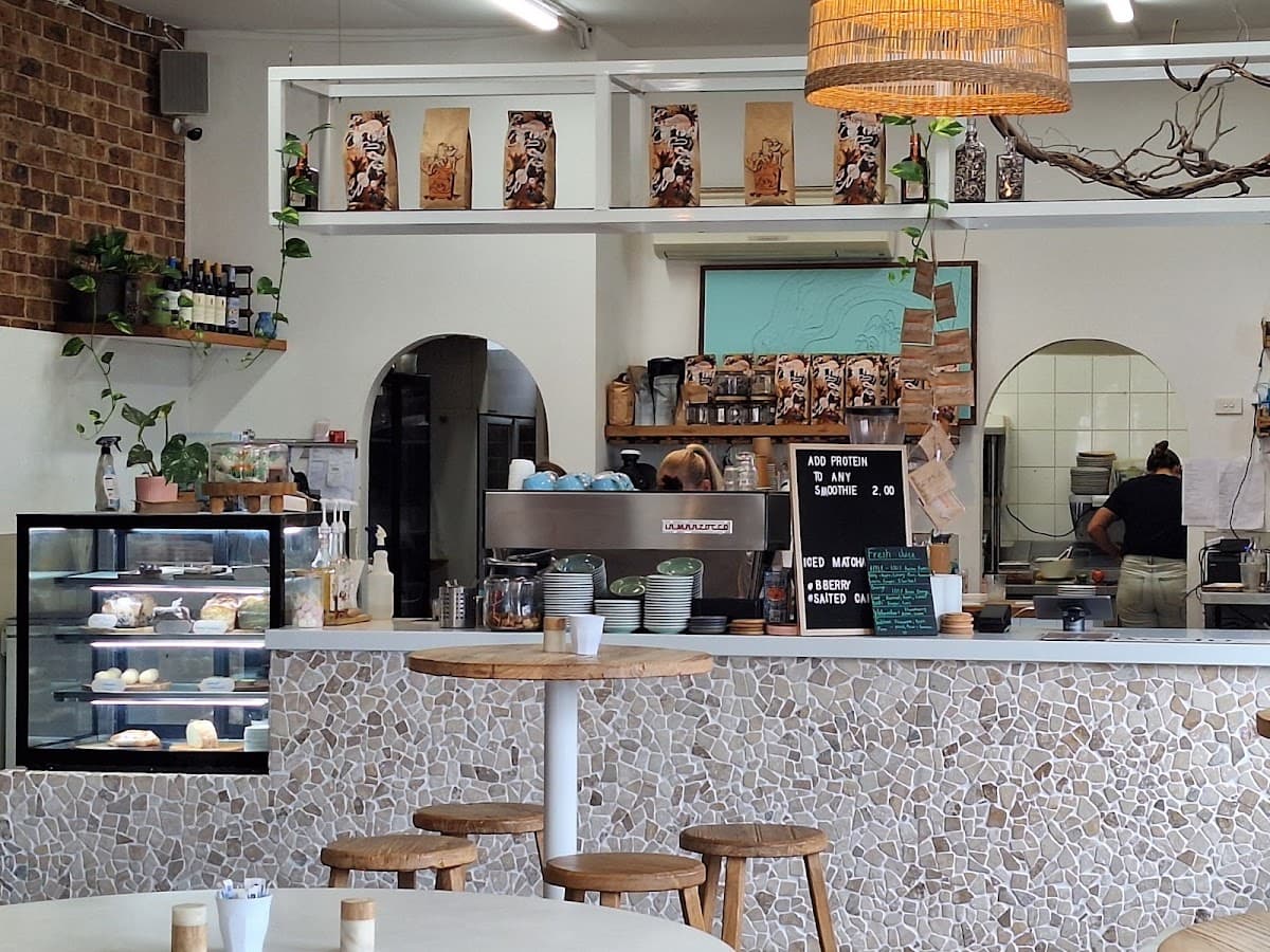 Badu Eatery & Bar