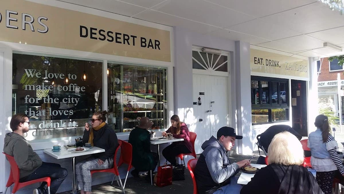 Zanders Cafe