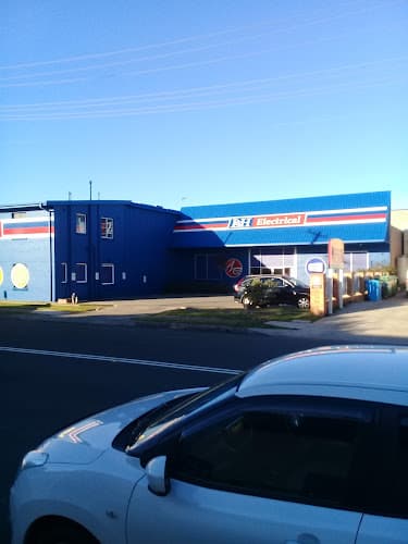 Lawrence & Hanson Wollongong