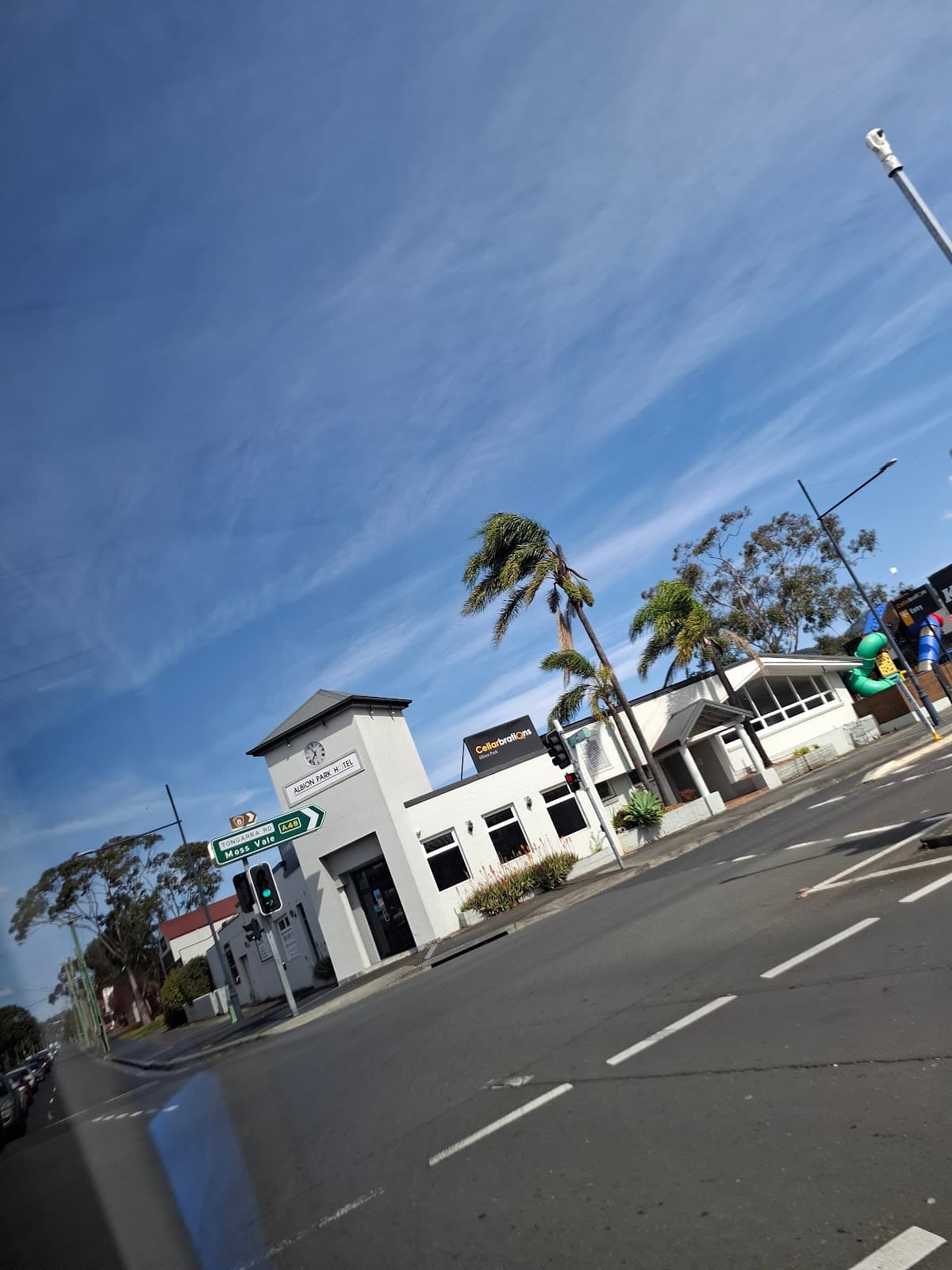 Albion Park Hotel photo 3