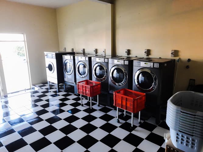 The Harbour Laundrette | Shellharbour Laundromat