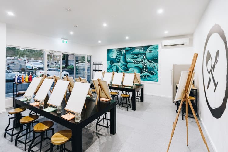 Pinot & Picasso Wollongong - Paint and Sip