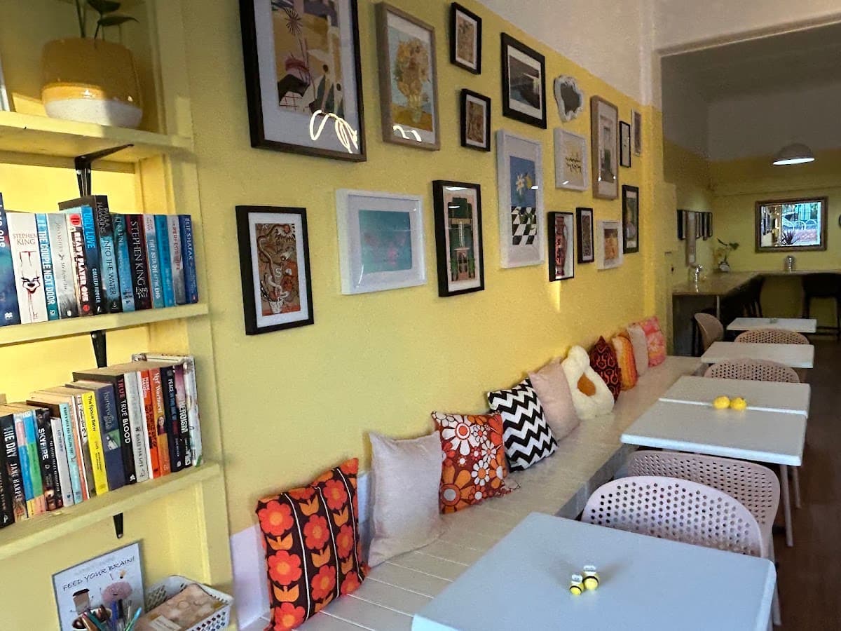 South Paradiso Cafe