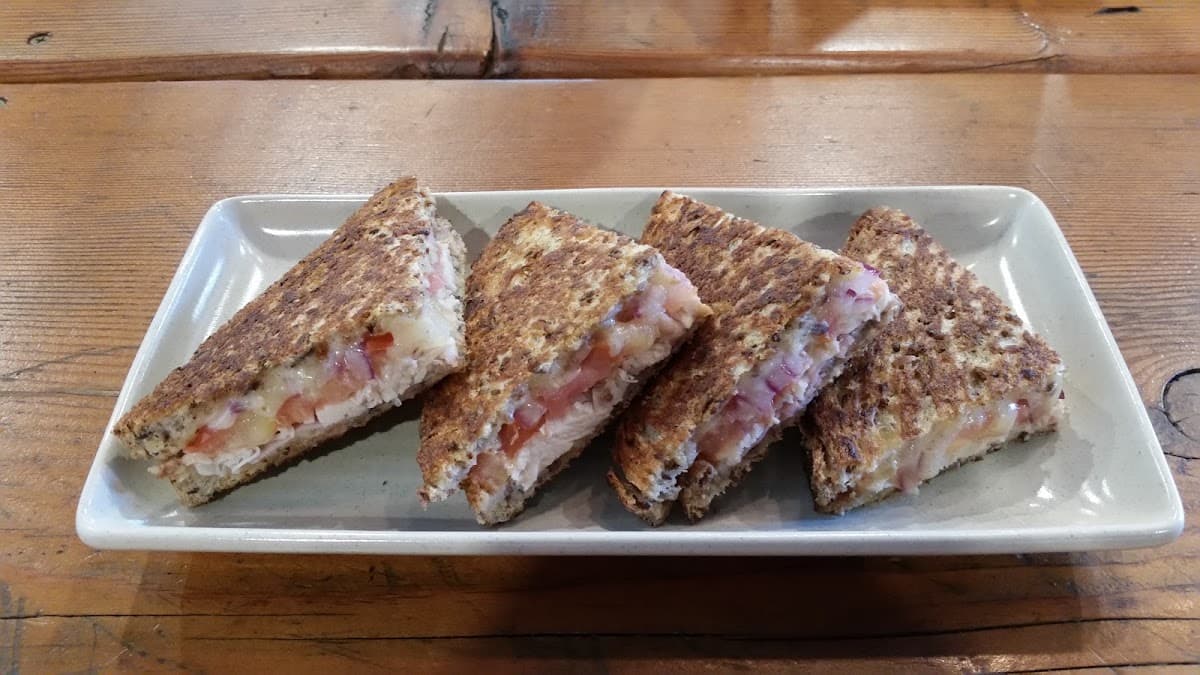 Buck's Cafe photo 2