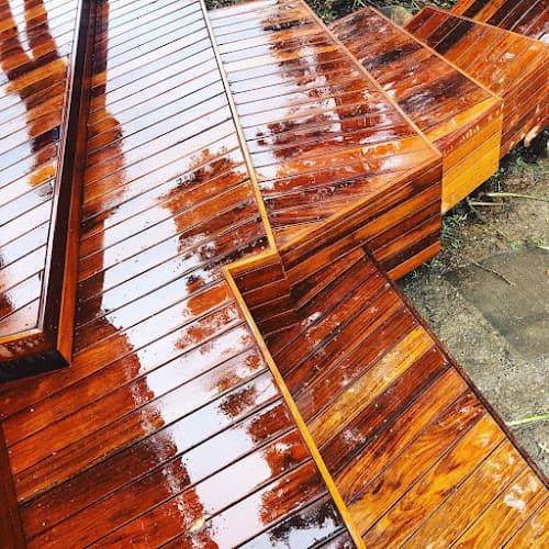Damien's Carpentry (license 469387C) https://www.instagram.com/oldcarboncustom?igsh=dHlnM2l5NHk5MDkx&utm_source=qr