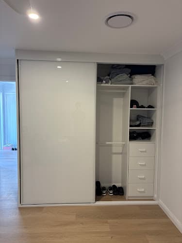 South Coast Wardrobes