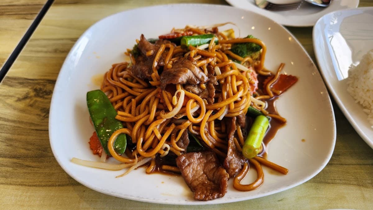 Phu Thai Restaurant (Helensburgh) photo 3
