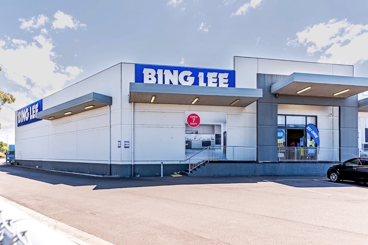 Bing Lee Warilla