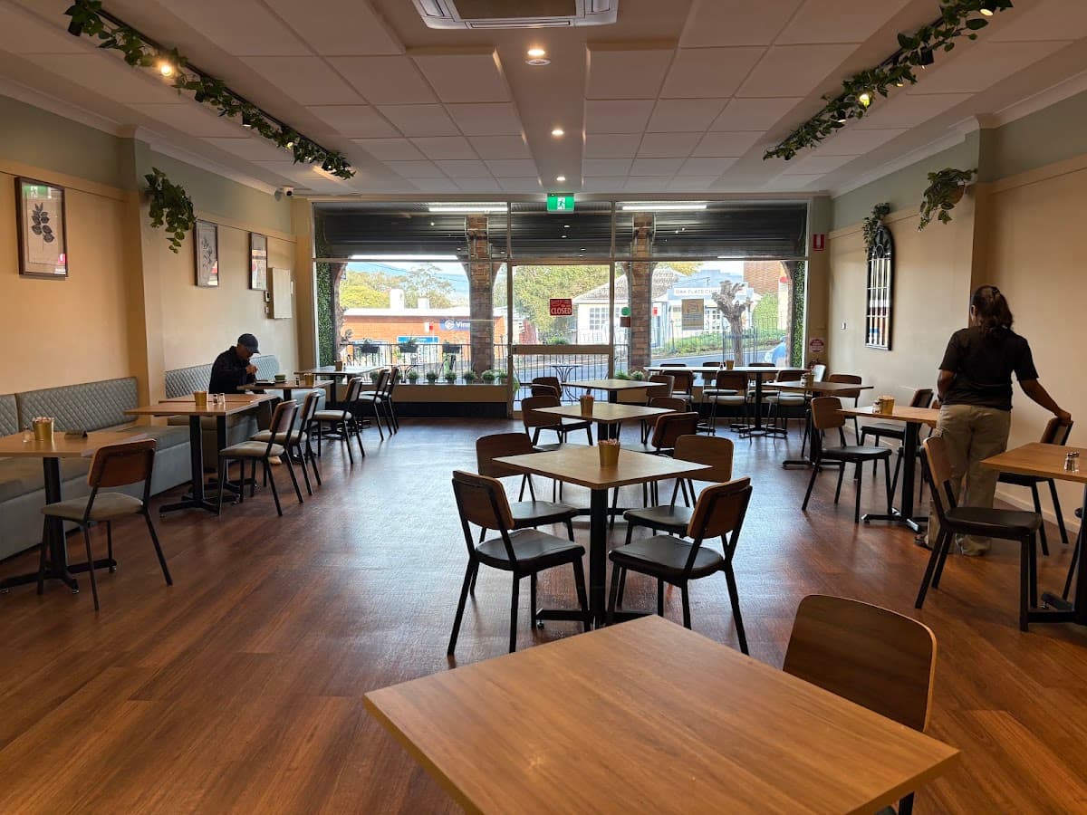 The Oak At Illawarra