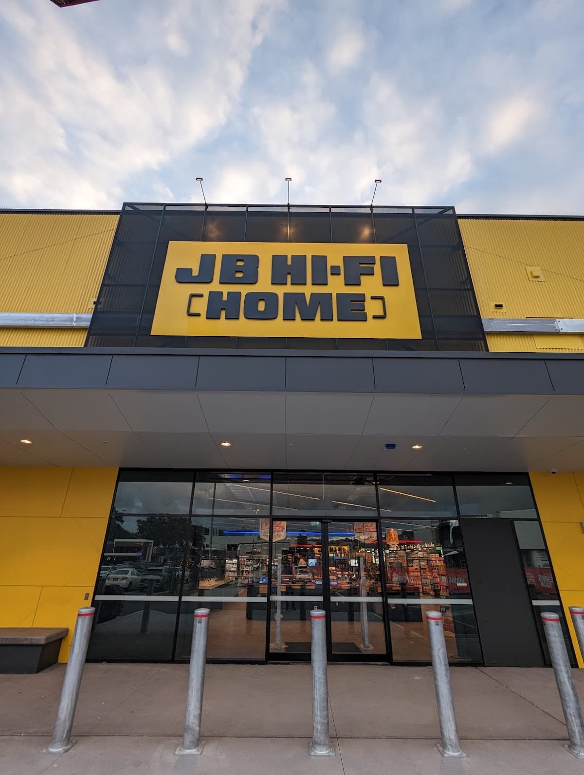 JB Hi-Fi Warrawong photo 4